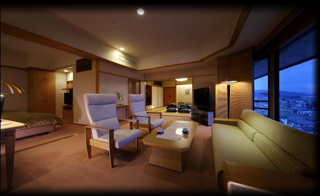 20:00 お部屋でのんびり